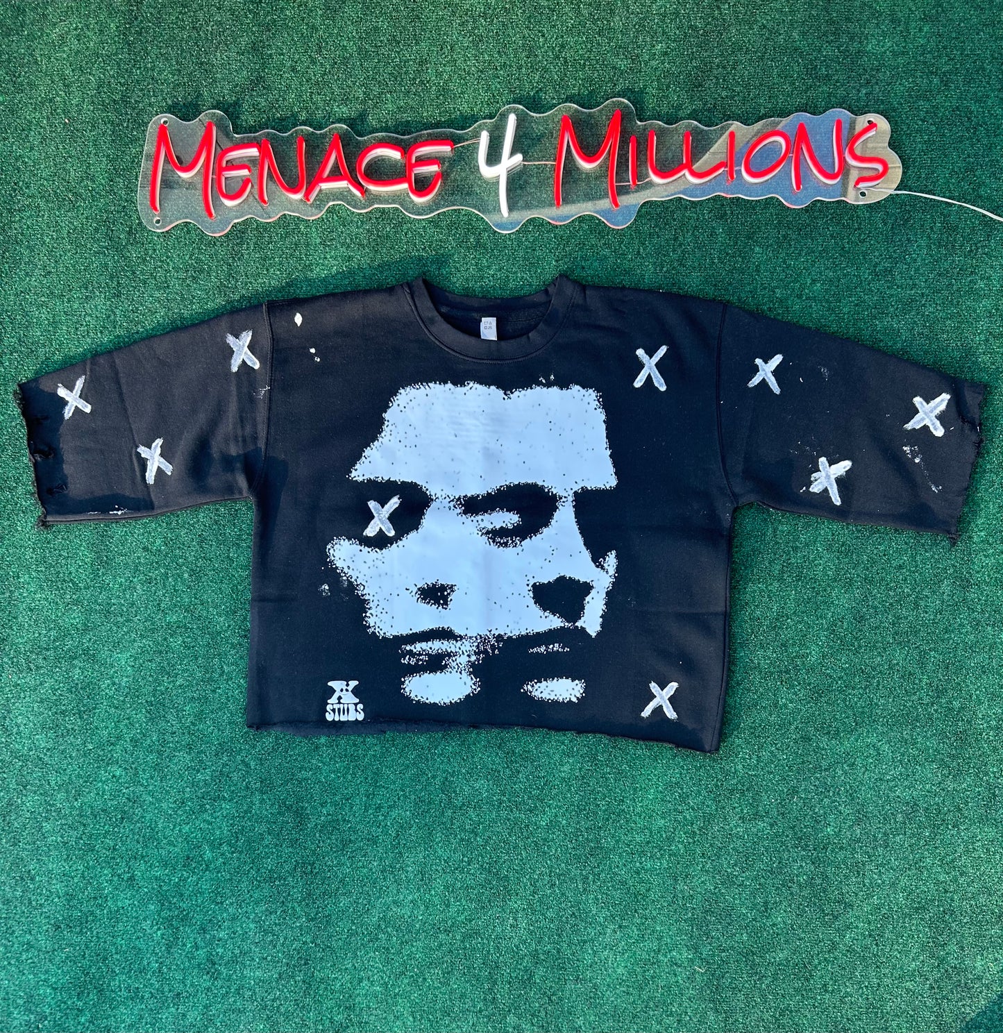 “2-Headed Menace” cropped sweatshirt